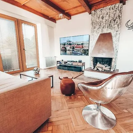 Villa Amazing With Hot Tub, Sauna And Pool Prága